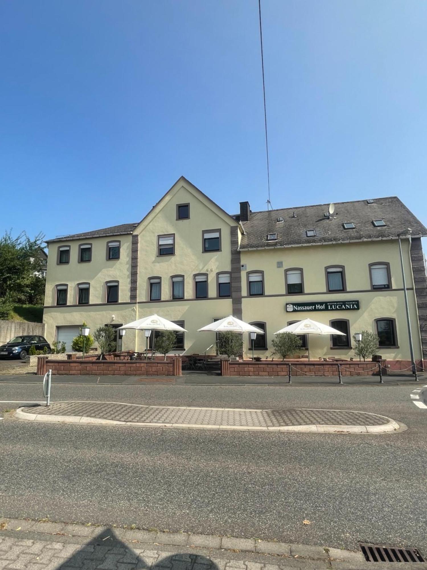Hotel Ristorante Lucania Bei Gerardo เฮอร์-เกรนซ์เฮาเซน ภายนอก รูปภาพ